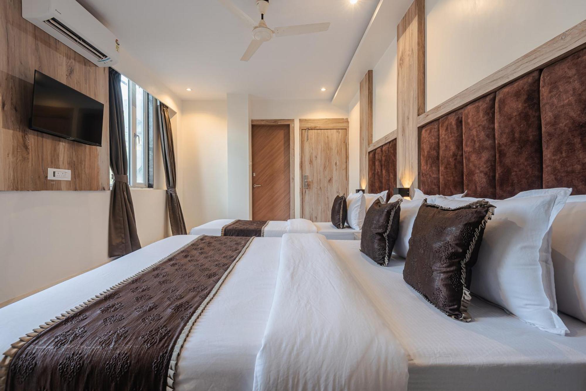 Hotel Silver Park Mumbai